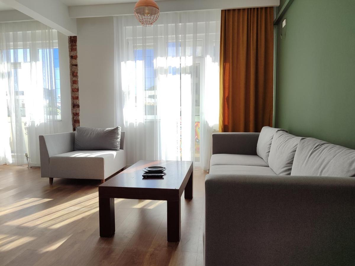 Urban Cozy Retreat Apartment Prishtinë Luaran gambar